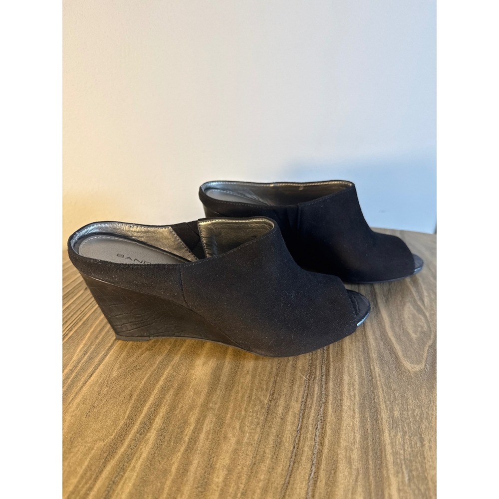Bandolino Blanche Nora Wedge Sandals Women 8 Black Suede Croc Heel Peep Toe New